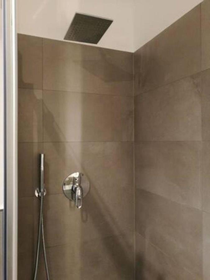 Appartamento Con Grande Terrazzo In Via Lomellina - Lome 527 Milan Exterior photo